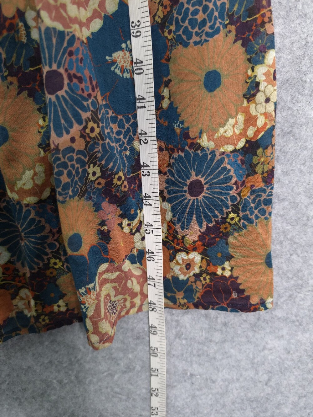 Trovata Ainsley Teal and Mustard Floral Long Sleeve Maxi Dress In Ocaso Floral - Picture 10 of 10